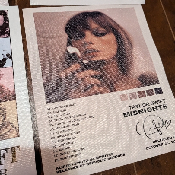 Taylor Swift Swiftie Bundle - Picture 10 of 16